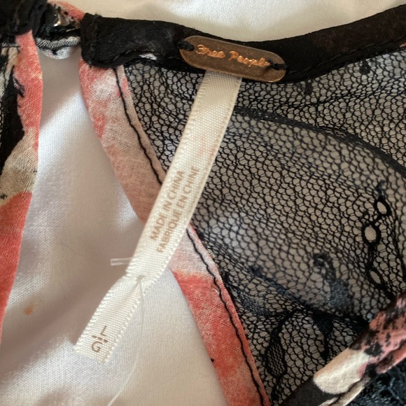 Free People Black and Pink Lace top - Picture 3 of 15